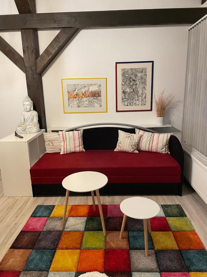 Ferienwohnung Atelier Зигсдорф Экстерьер фото